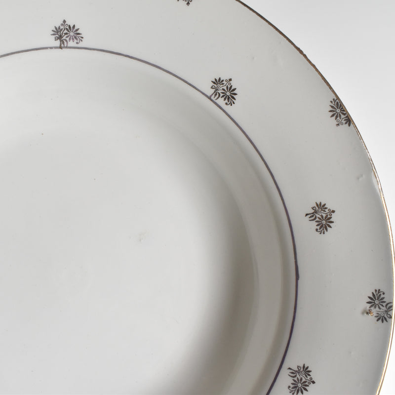 Vintage deep dish Digoin & Sarreguemines Nico D