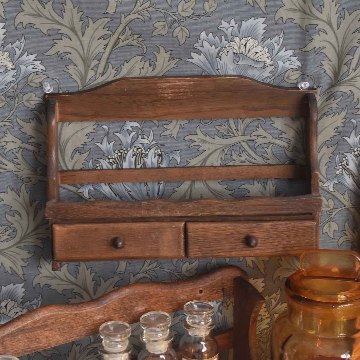 ヴィンテージ スパイス ラック B — Loane Interior