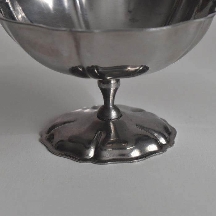 ヴィンテージ ステンレス アイスクリームクープ 花リム スモール