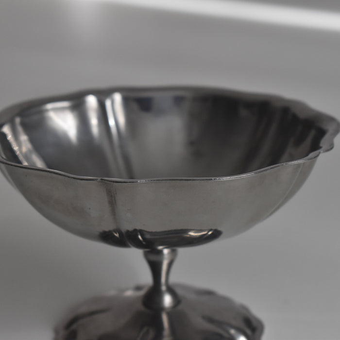 ヴィンテージ ステンレス アイスクリームクープ 花リム スモール