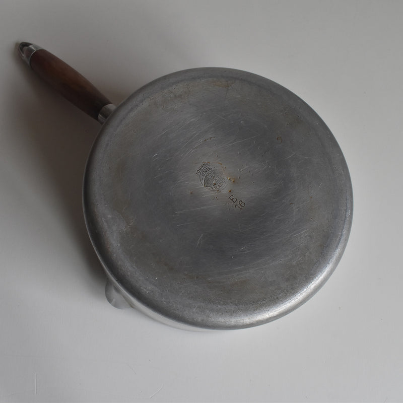 ヴィンテージ アルミパン TOURNUS(トゥールニュ) E16