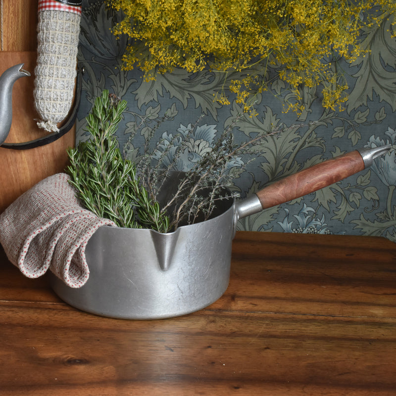 ヴィンテージ アルミパン TOURNUS(トゥールニュ) E20