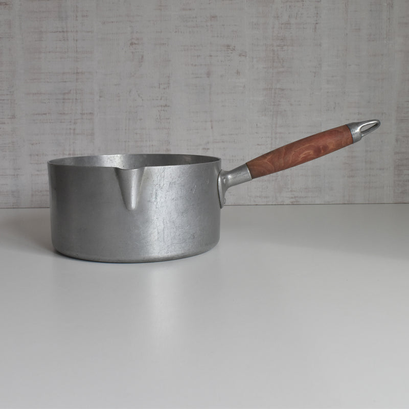 ヴィンテージ アルミパン TOURNUS(トゥールニュ) E20