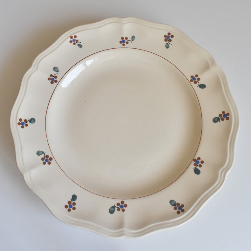Vintage Pedestal Plate Digoin & Sarreguemines Arromanches B