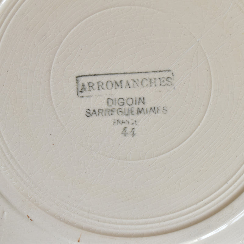 Vintage plate Digoin & Sarreguemines Arromanches H