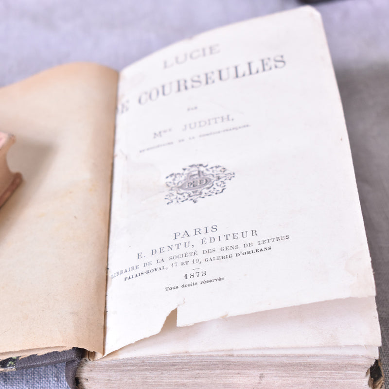 Antique book: "Lucie de Courseulles"