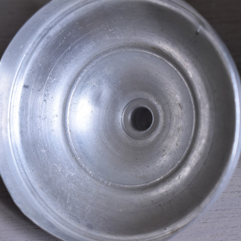 Vintage Aluminum Container - Thé