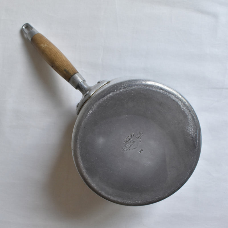 Vintage Royal-Alu Aluminum Milk Pan No. 14