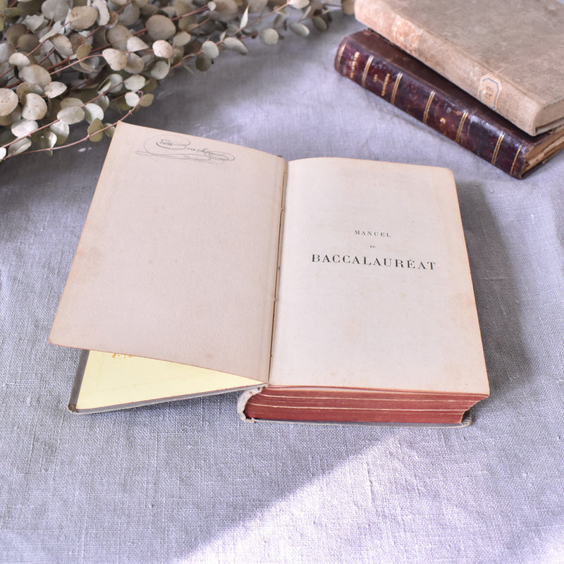 Antique book "Manuel du Baccalauréat"