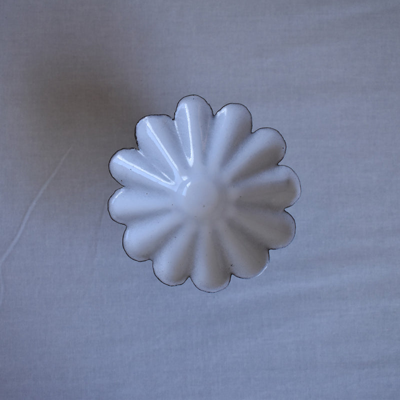 脚付きスモールクープ