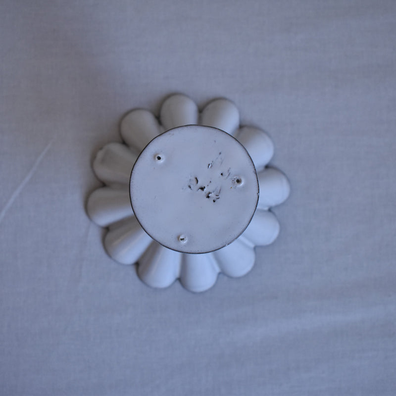 脚付きスモールクープ