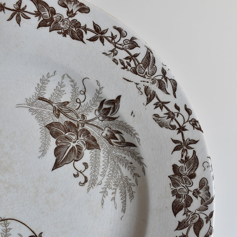 Antique Pedestal Plate FF Peksonnu Liseron