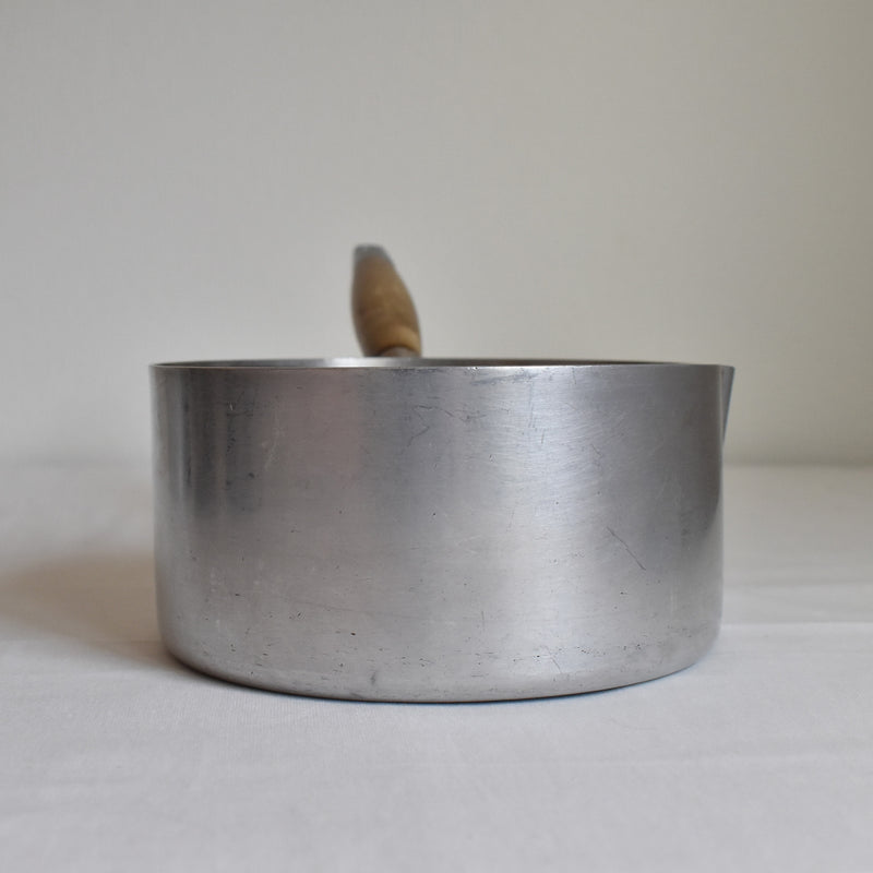 Vintage Royal-Alu Aluminum Milk Pan No. 16