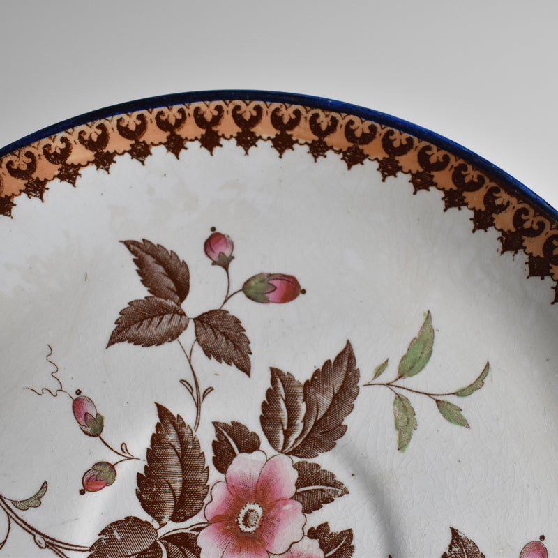 Antique Saucer Boch Frères (B.F.) Fleurs