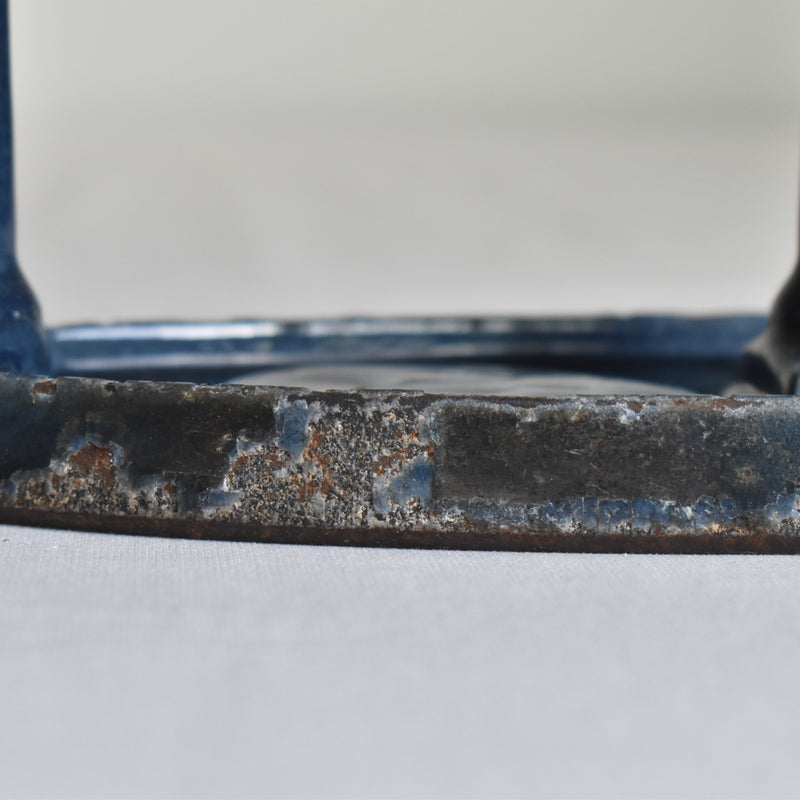Antique Iron WP