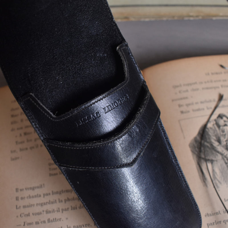 Vintage glasses with leather pouch