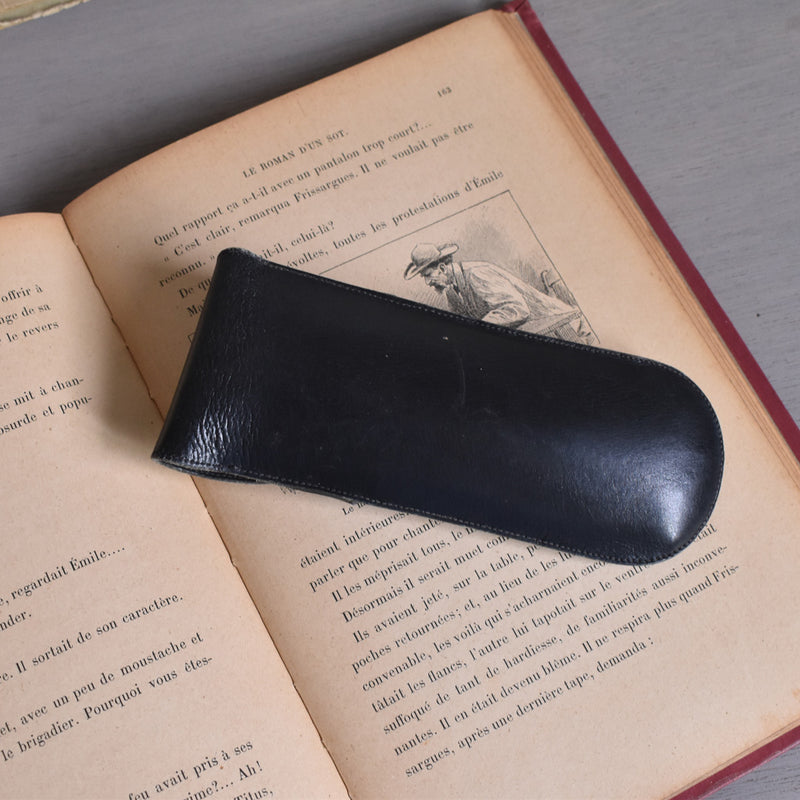 Vintage glasses with leather pouch