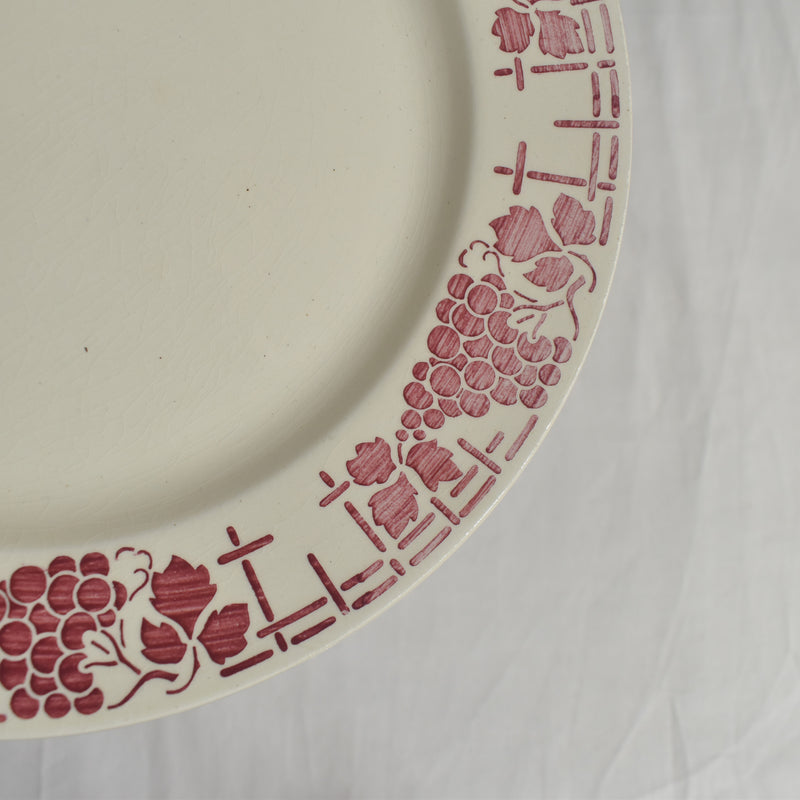 Vintage Plate Moulin des Loups Raisin A