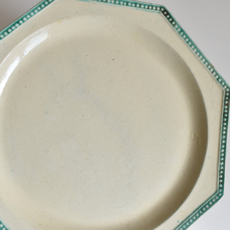 Antique Octagonal Plate, Liseret Vert A