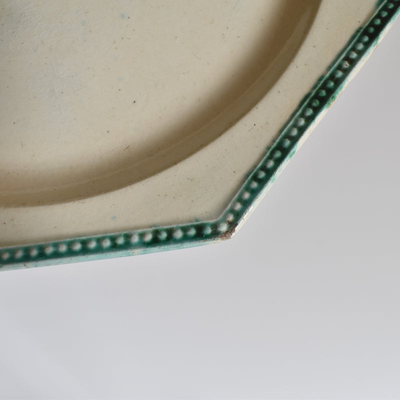 Antique Octagonal Plate, Liseret Vert A