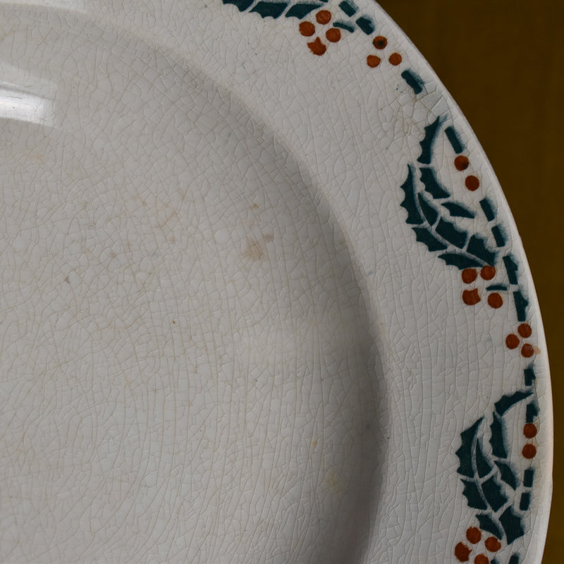 Antique Deep Plate, Luneville, Houx (Holly) C