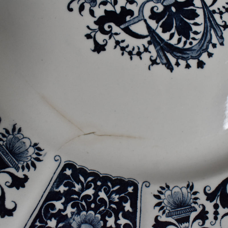Antique plate Gien Carre Bleu