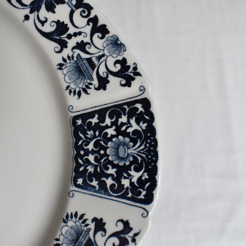 Antique plate Gien Carre Bleu