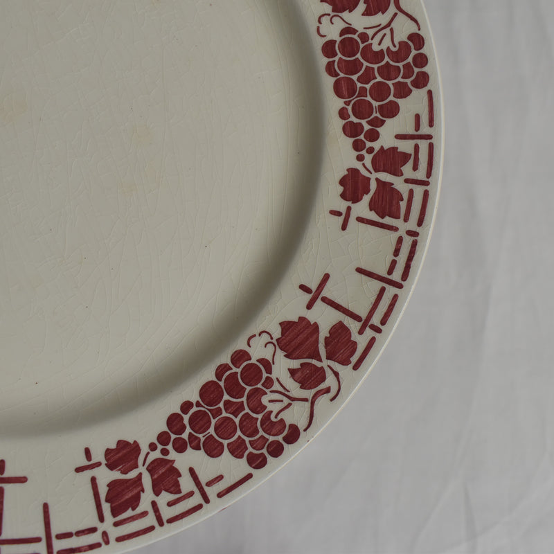 Vintage Plate Moulin des Loups Raisin C