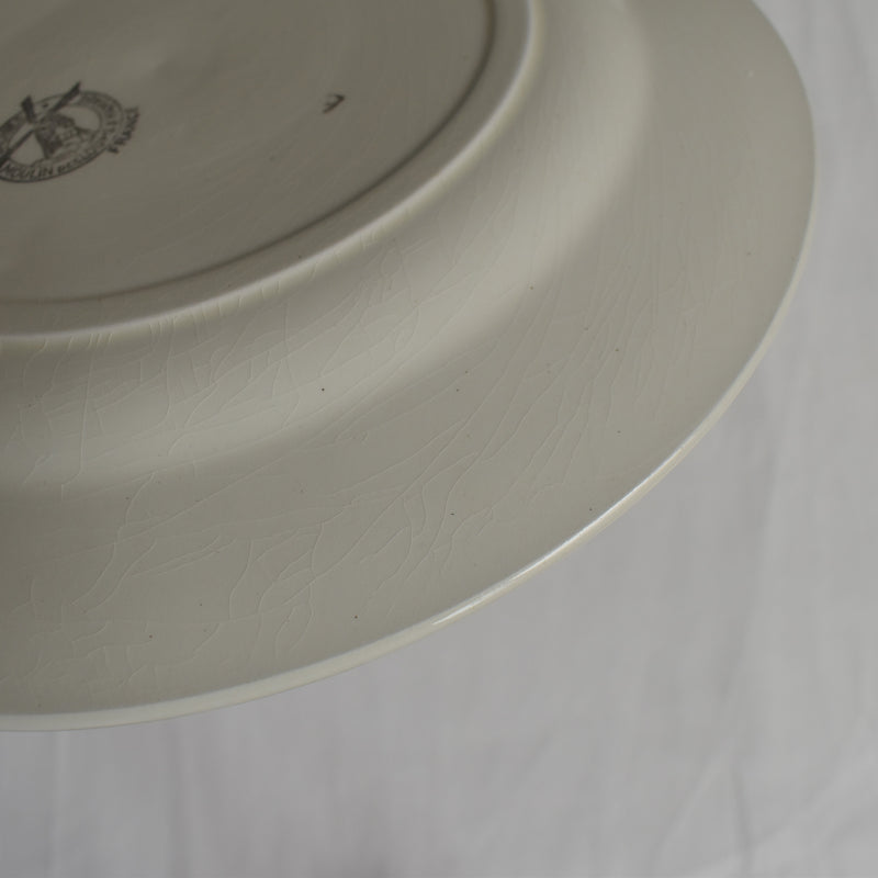 Vintage plate Moulin des Loups Raisin D