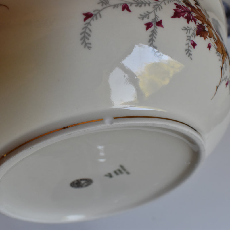 Antique Deep Plate Ron Ui Hanoi (Purple) B