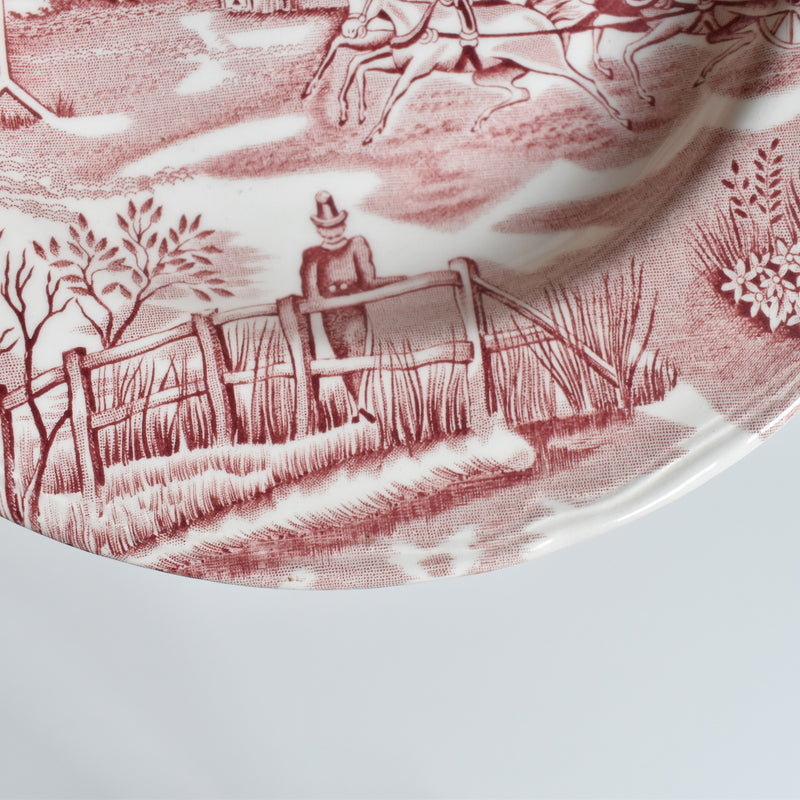 Vintage deep plate English Style Rouge E