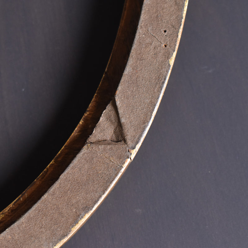 Antique Frame Oval Gold