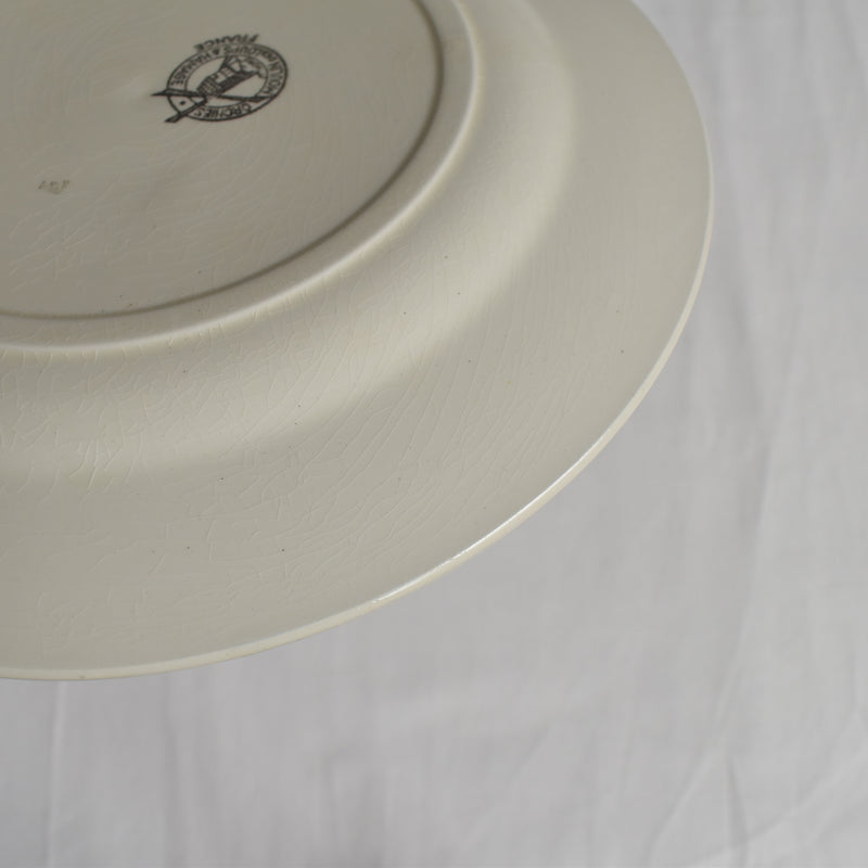 Vintage plate Moulin des Loups Raisin E