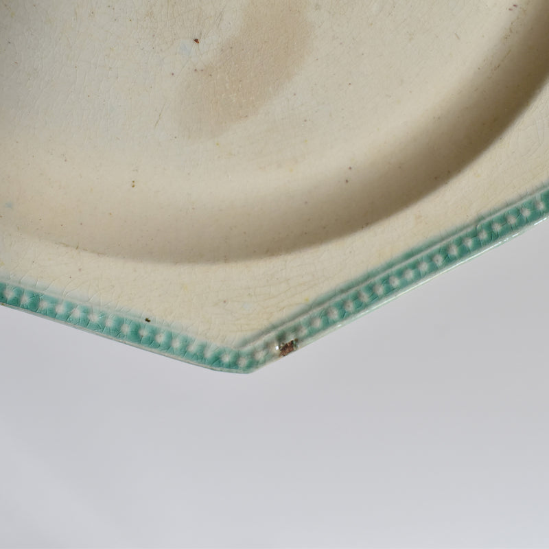 Antique Octagonal Plate, Liseret Vert C