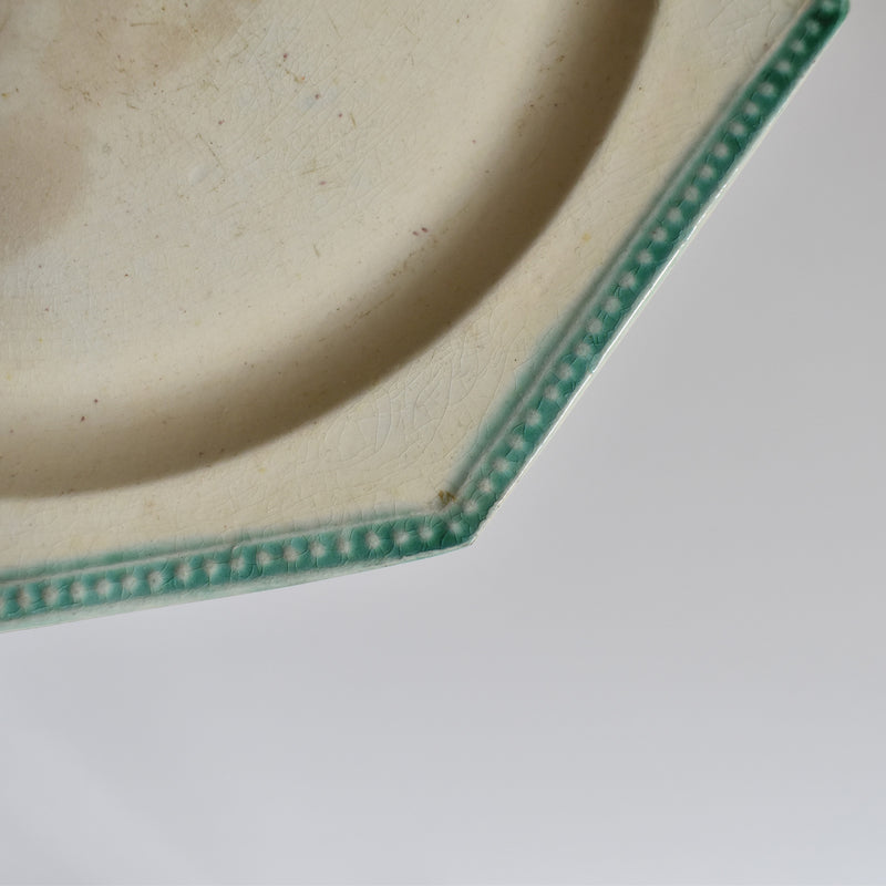 Antique Octagonal Plate, Liseret Vert C