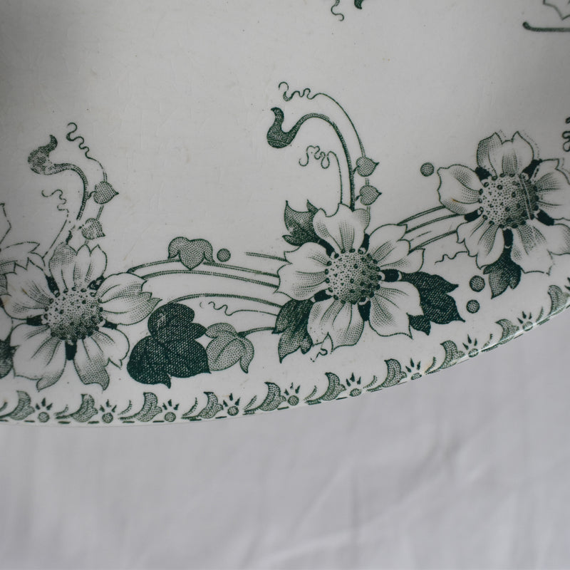Antique Raviere Aux Lions de Faience