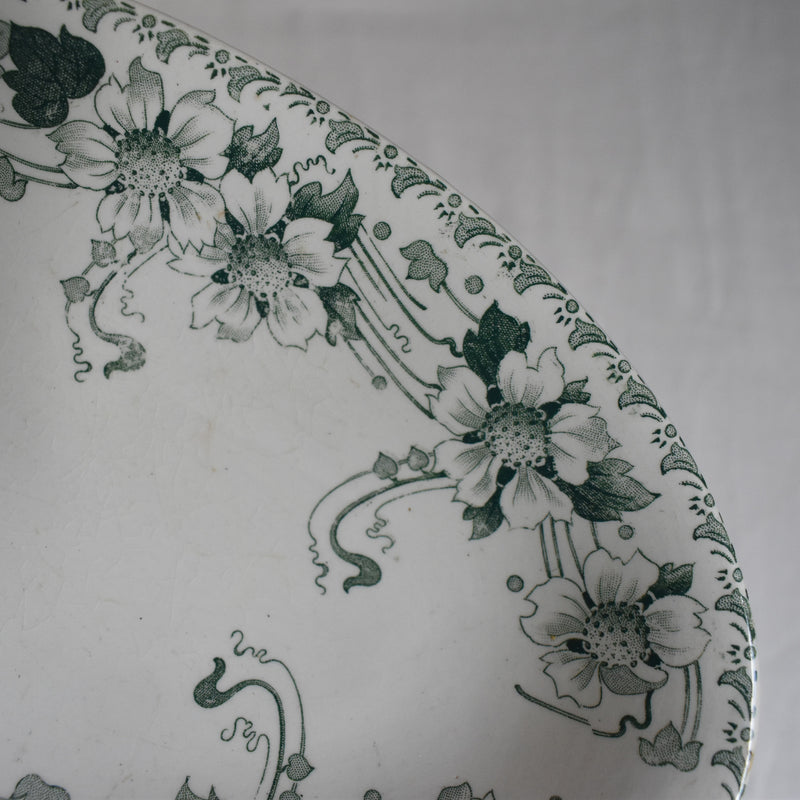 Antique Raviere Aux Lions de Faience