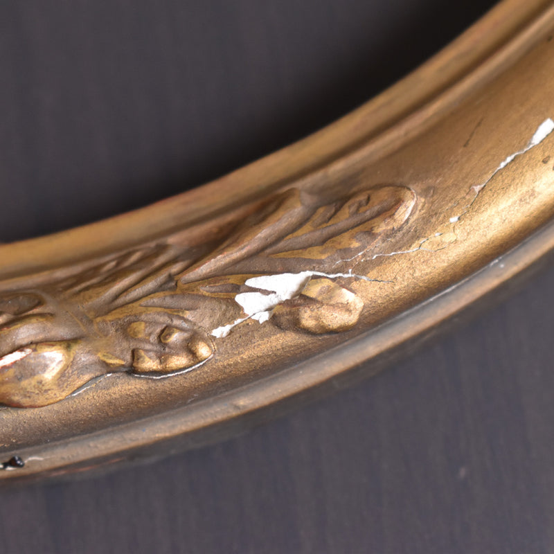 Antique Frame Oval Rose