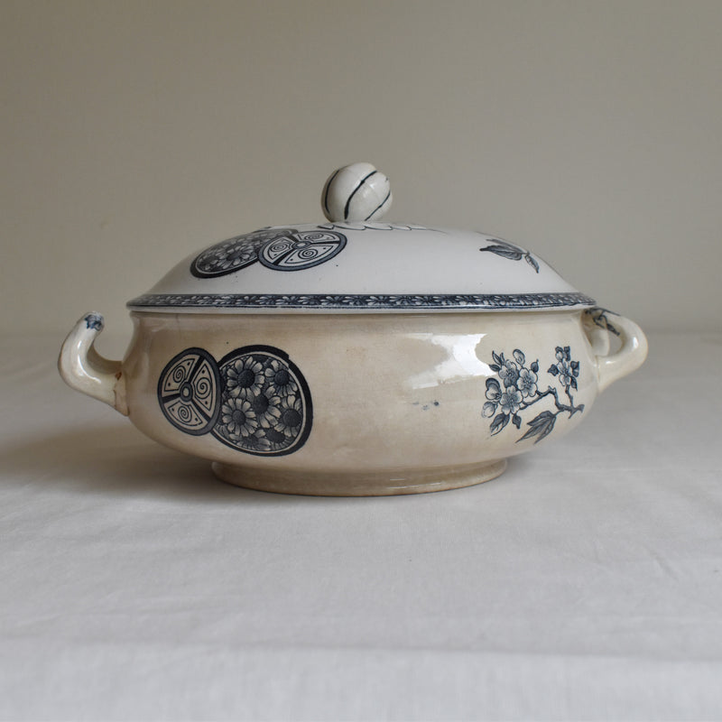 Antique Tureen Grande Époque (E. BOURGEOIS) Marguerite