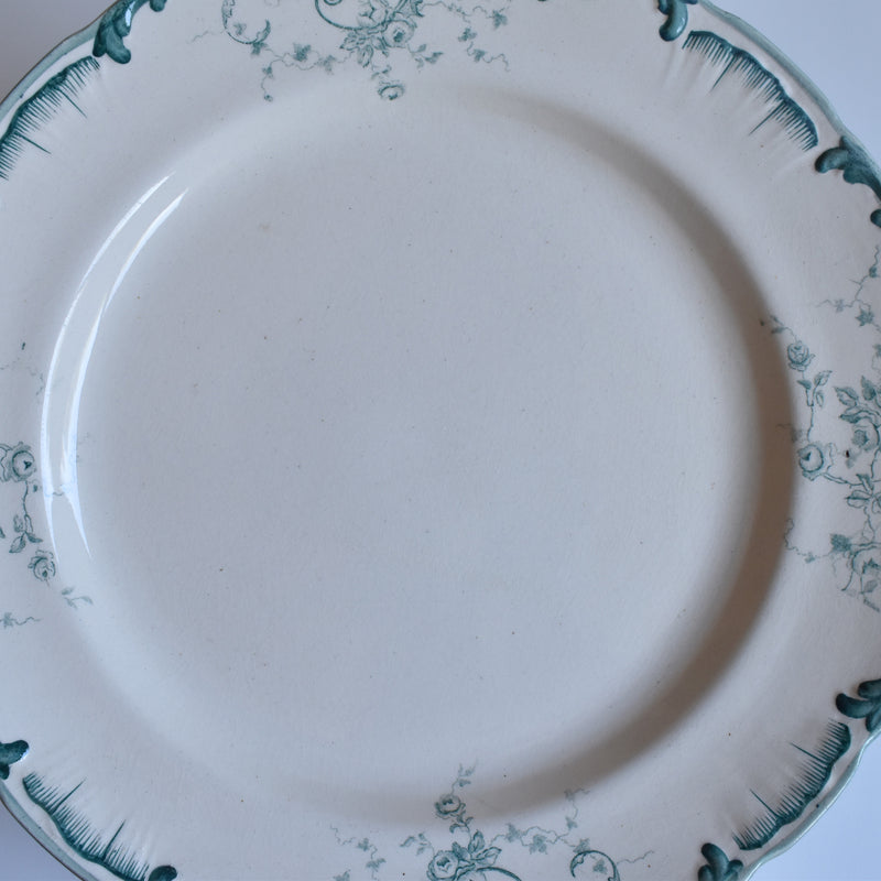 Antique Plate Longchamp Petite Roses A