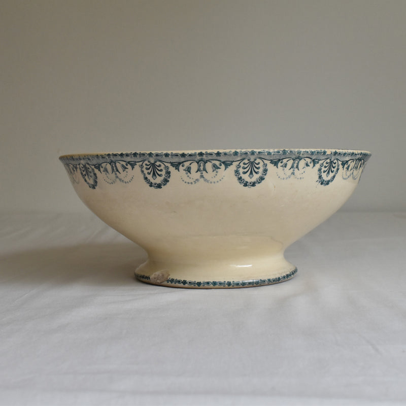 Antique salad bowl Choisy-le-Roi léna