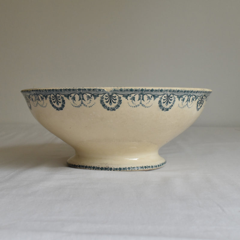 Antique salad bowl Choisy-le-Roi léna