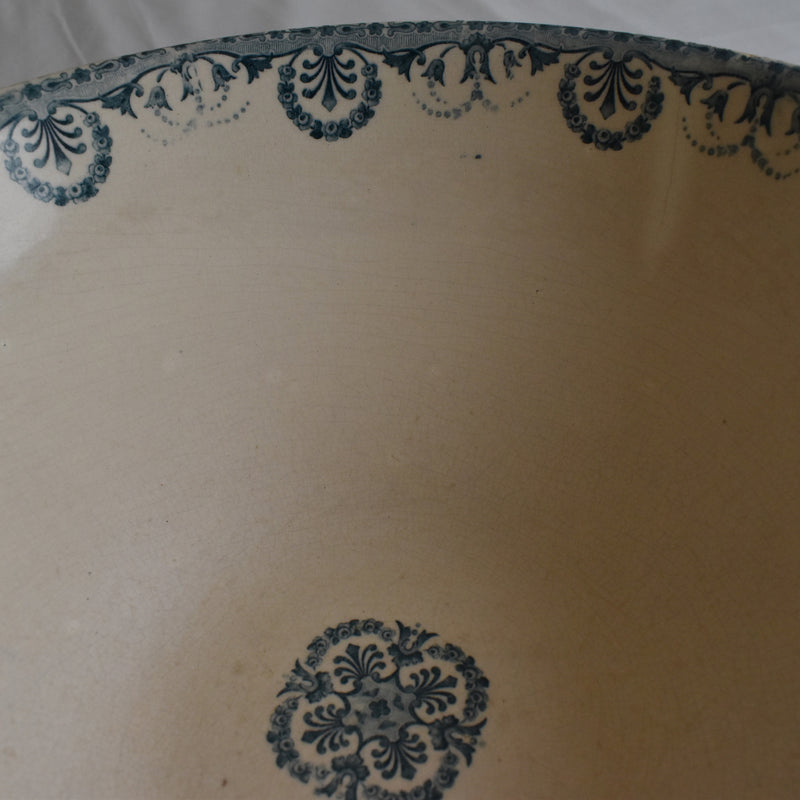 Antique salad bowl Choisy-le-Roi léna