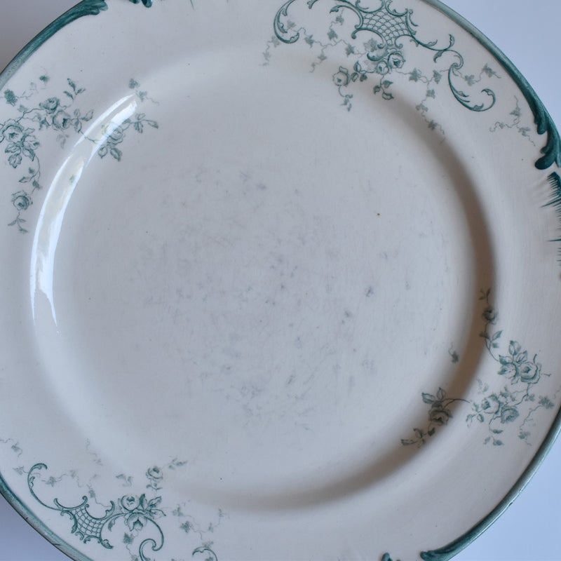 Antique Plate Longchamp Petite Roses D