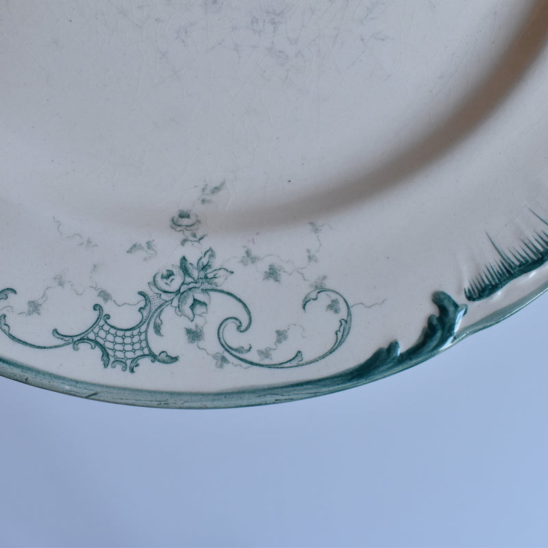 Antique Plate Longchamp Petite Roses D