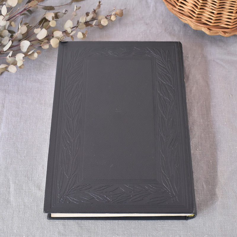 Vintage Encyclopedia Encyclopédie autodidactique Quillet III