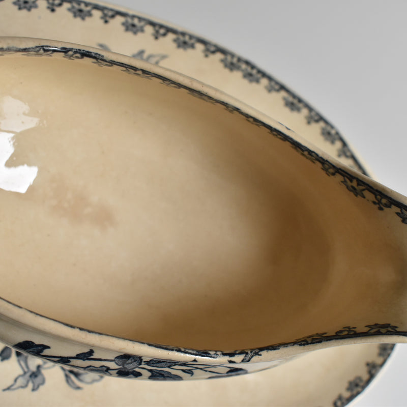 Antique Sauce Boat Digoin & Sarreguemines Favori