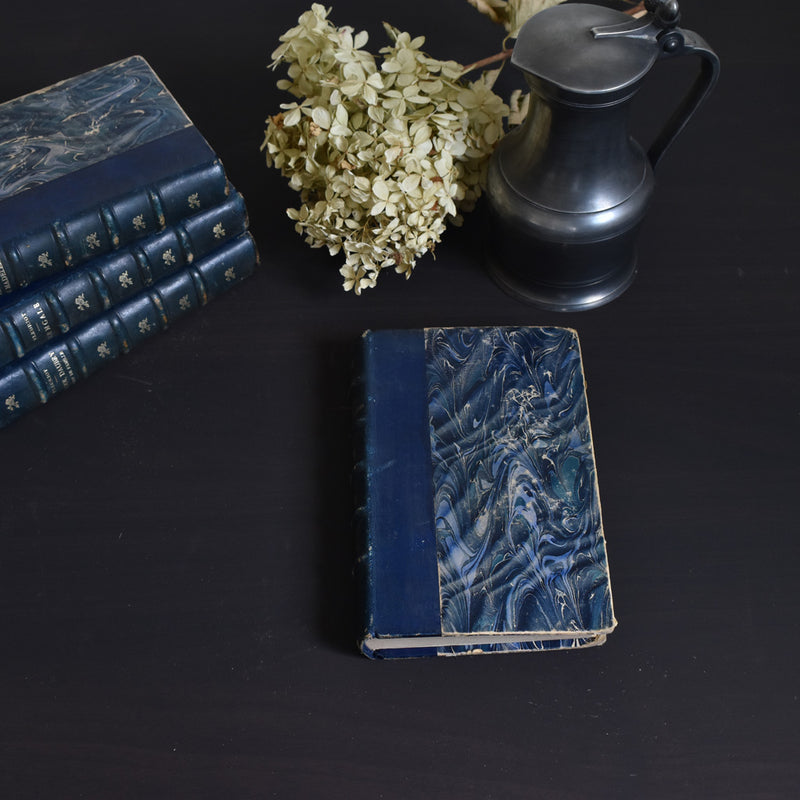 Antique Book: Tombée du Nid
