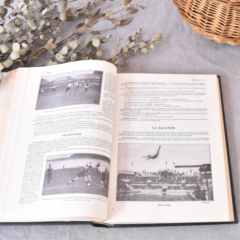 Vintage Encyclopedia: Encyclopédie autodidactique Quillet IV