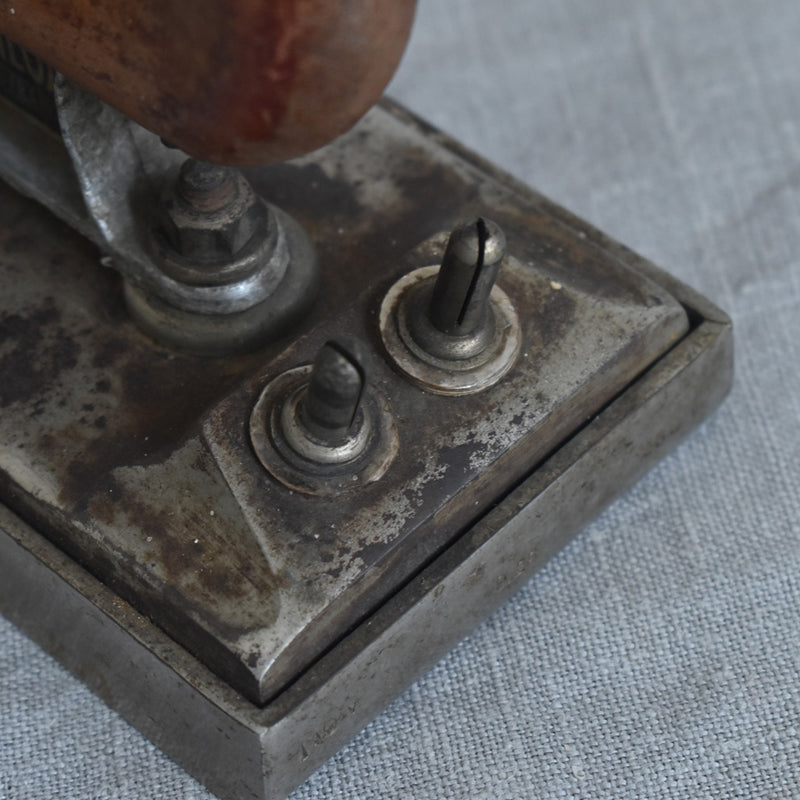 Vintage Calor Iron